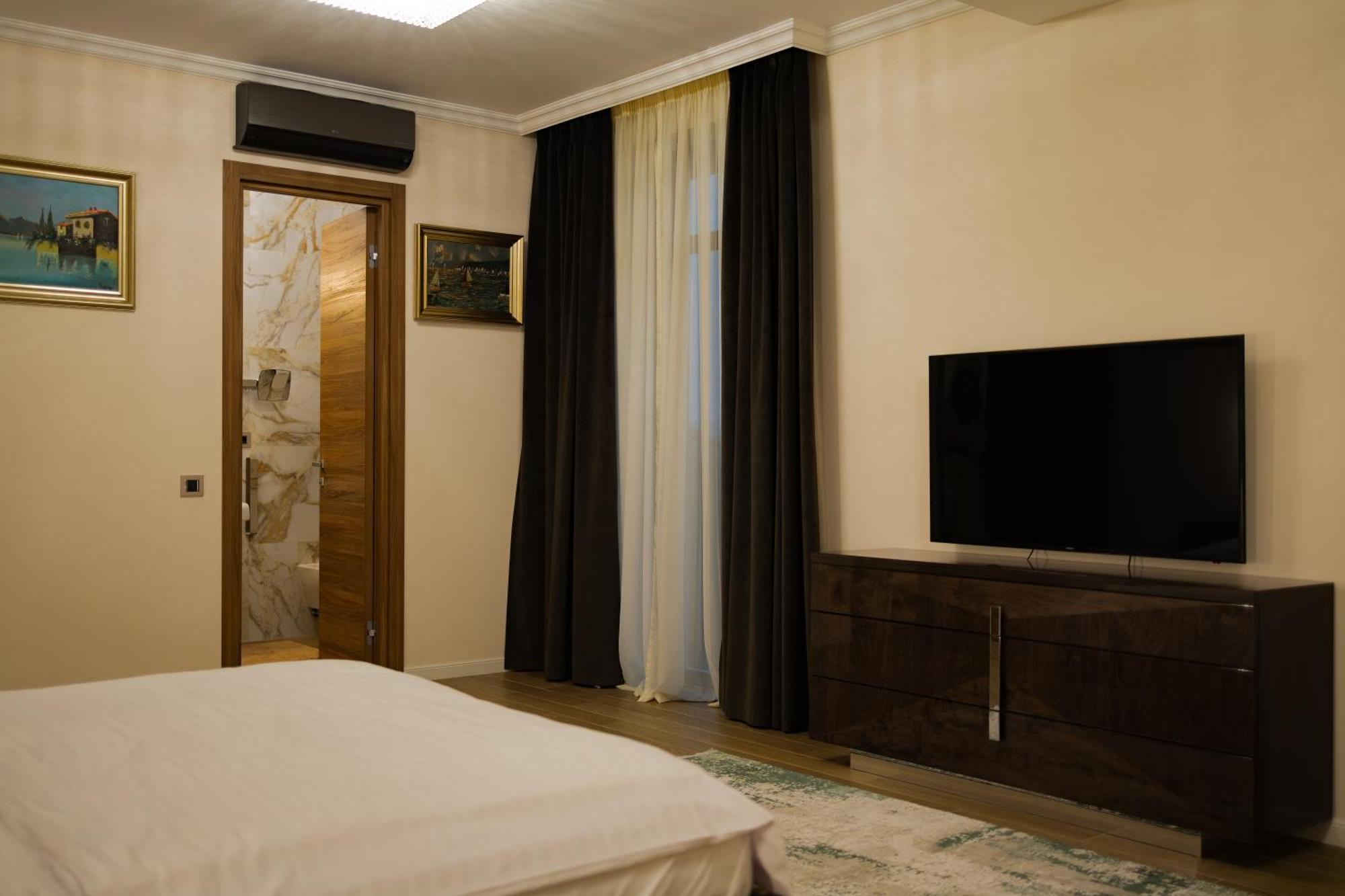 Therme Criss Balotesti Exterior foto